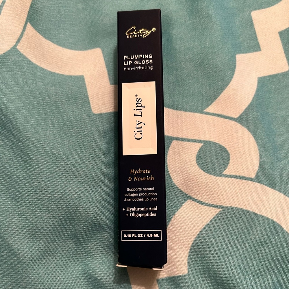 BRAND NEW City Beauty City Lips in Plum Springs